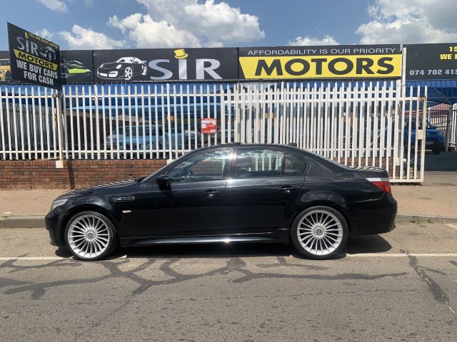 BMW - M5 E60 V10