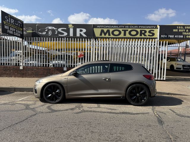 Volkswagen - SCIROCCO R 2.0TSI DSG 