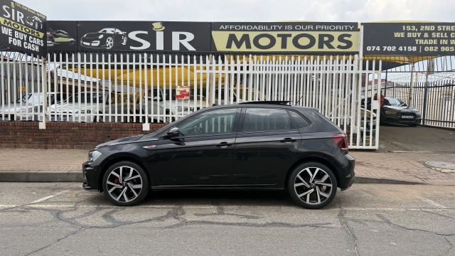 Volkswagen - Polo 8 TSI DSG