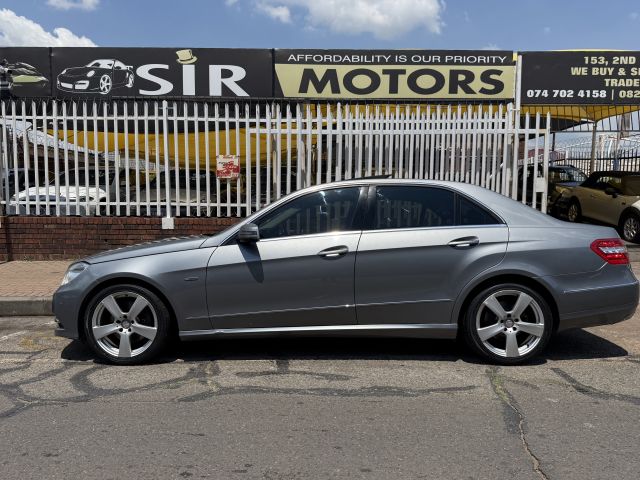 Mercedes-Benz - E250 CDI AVANTGARDE 