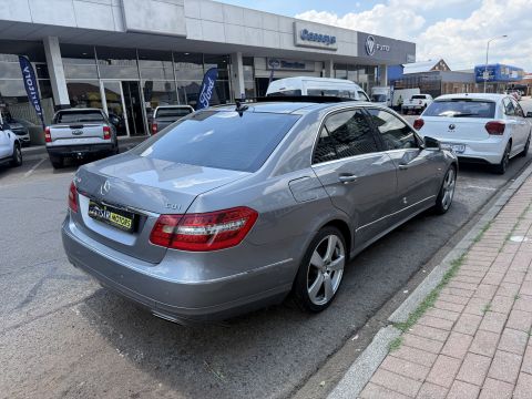 Mercedes-Benz - E250 CDI AVANTGARDE 