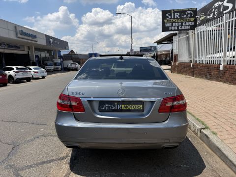 Mercedes-Benz - E250 CDI AVANTGARDE 