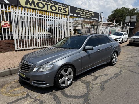 Mercedes-Benz - E250 CDI AVANTGARDE 