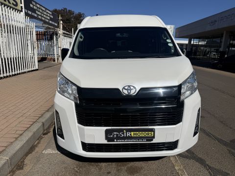 Toyota - Quantum 
