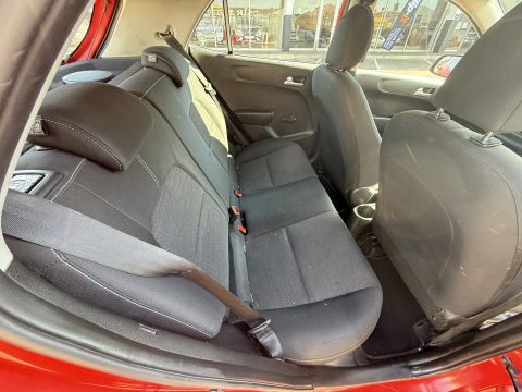 Kia - Picanto 