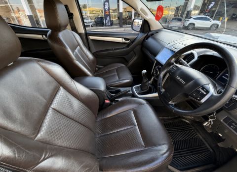 Isuzu - Kb300 lx D-Teq