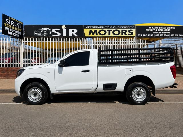 Nissan - Navara 2.5 DCI 