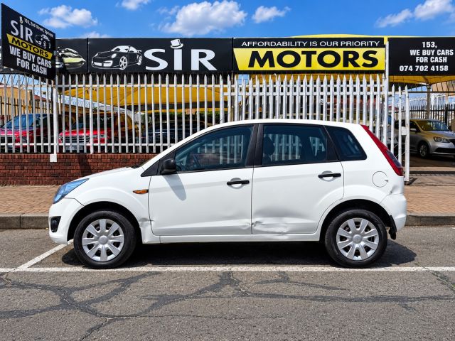 Ford - Figo 