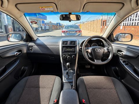 Toyota - Corolla Quest Auto 