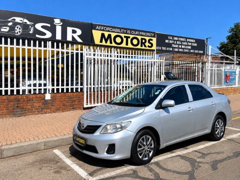 Toyota - Corolla Quest Auto 